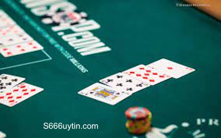 Luật chơi poker Omaha như thế nào